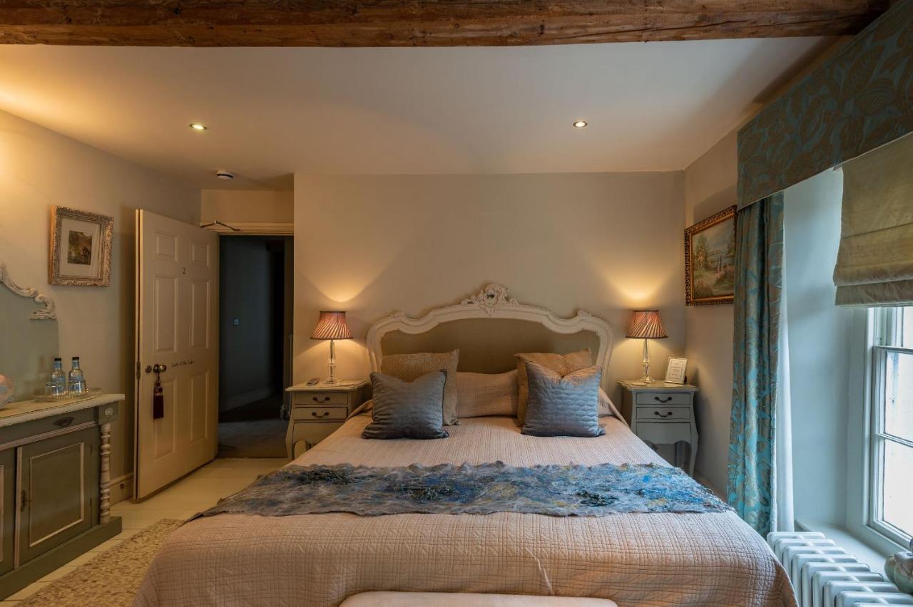 Hotel The New White Lion Llandovery Exterior foto
